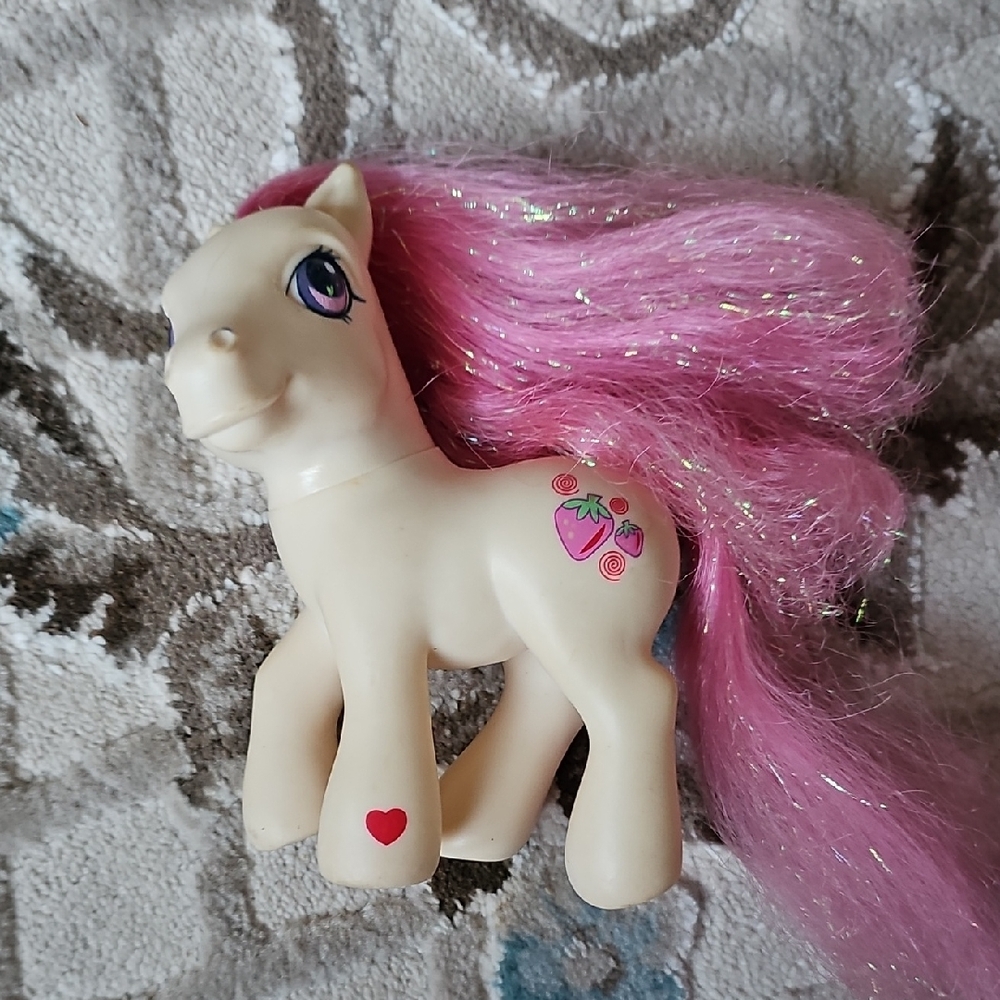 My Little Pony Cream Pony with Pink Mane
